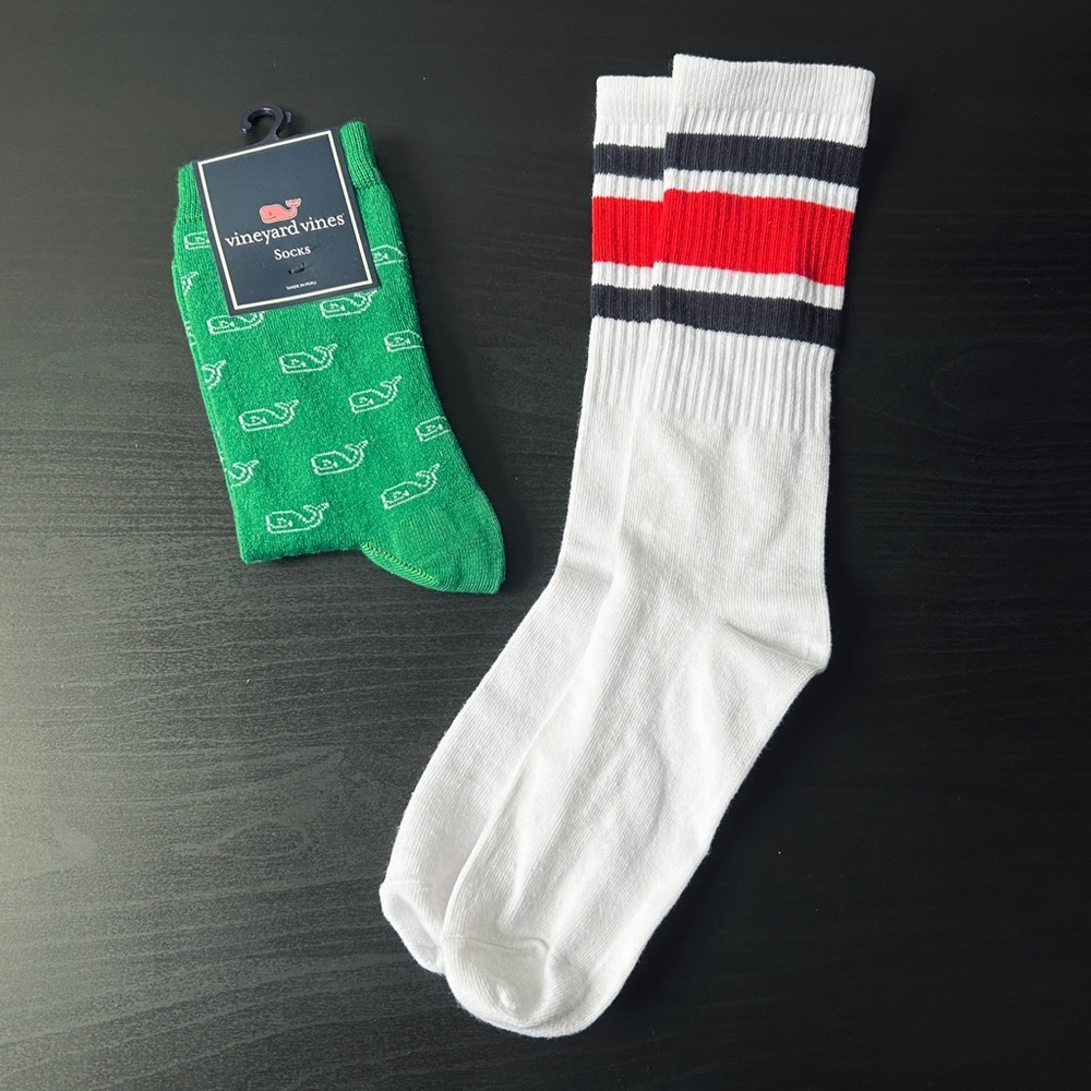 NWT 2 Pairs Crew Socks Preppy